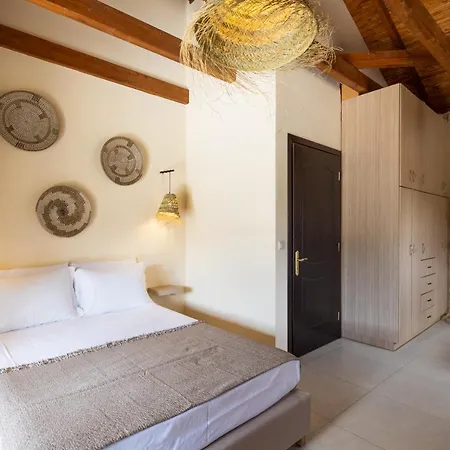 Piedra Villa *