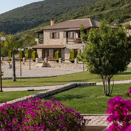 Piedra Villa
